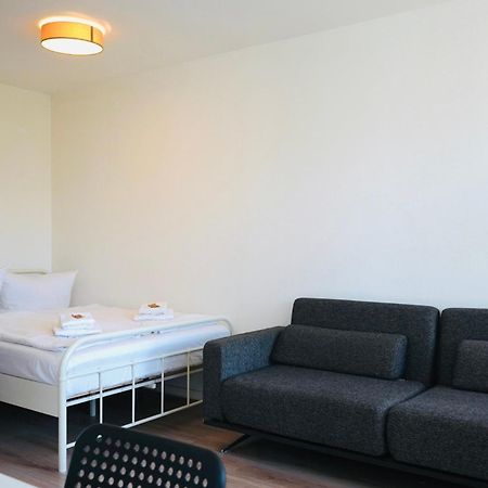 Apartment In Ruhiger Lage-Waschmaschine-Balkon Βόλφσμπουργκ Εξωτερικό φωτογραφία